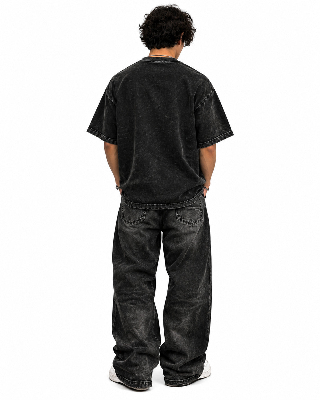 Hush Tee Obsidian, worn, back view